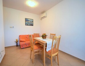 Dining - Apartment Anton D. 2 (Malinska)