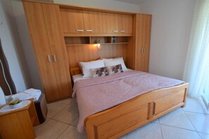 Wifi gratis y ropa de cama