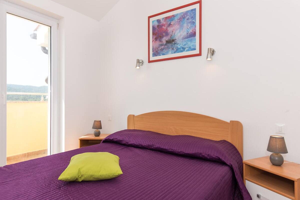 Apartment, 2 Bedrooms, Sea View (383 - 2.kat) | Free WiFi, bed sheets