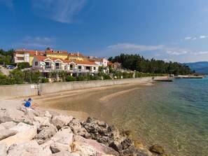Exterior - Apartments Josip near Beach (Dobrinj)