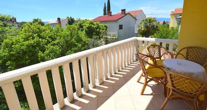 Apartment Mirela near Center