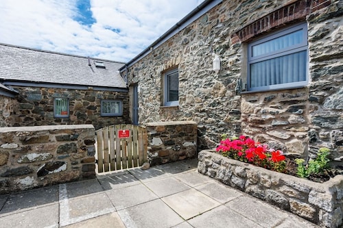 Ty Cwyfan: 3-bed pet-friendly apartment in Aberffraw