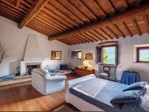 12 bedrooms, desk, iron/ironing board, Internet - VILLA FIESOLANA - Twelve Bedroom Villa, Sleeps 34 (Pontassieve)