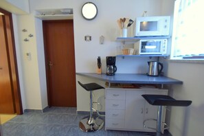 아파트, 침실 1개 | 전용 간이 주방 | 냉장고, 전자레인지, 쿡탑, 커피/티 메이커