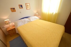 公寓, 1 间卧室 | 1 多间卧室、办公桌、免费 WiFi、床单