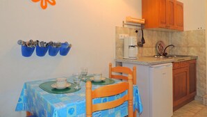 Apartment, 1 Bedroom (120 – manji) | Private kitchen - Apartments Skender (Malinska-Dubasnica)