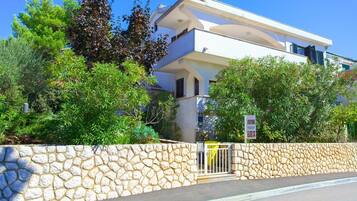 Voorkant van accommodatie