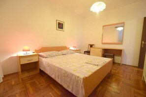 2 chambres, Wi-Fi gratuit, draps fournis