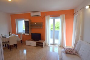 Interior - Apartments Cindric (Dobrinj)