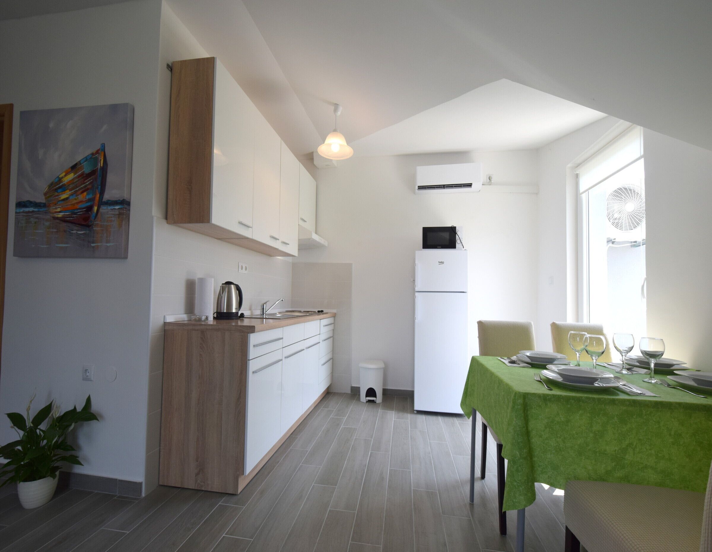 Apartment, Balkon (764 - 2. kat) | Wohnbereich | Flachbildfernseher