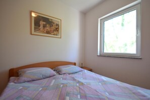 Apartment, 1 Bedroom | 1 bedroom, bed sheets - Apartment Srecko (Malinska-Dubasnica)