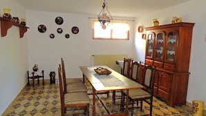 Unclassified image, 3 of 14, button - House Joja (Malinska-Dubasnica)