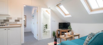 Ty Rhiannon: One bedroom first floor apartment in Aberffraw