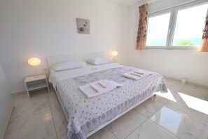 獨棟房屋, 4 間臥室 | 熨斗/熨衣板、免費搖籃/嬰兒床、免費無線上網、床單