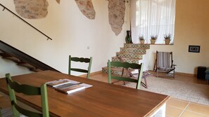 Dining - Self catering Santa Caterina for 4 people (Torroella de Montgrí)