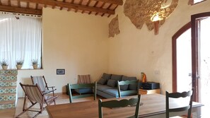 Interior - Self catering Santa Caterina for 4 people (Torroella de Montgrí)