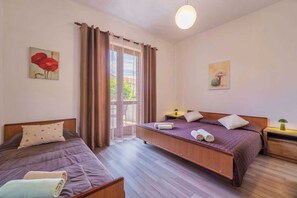 4 chambres, Wi-Fi gratuit, draps fournis