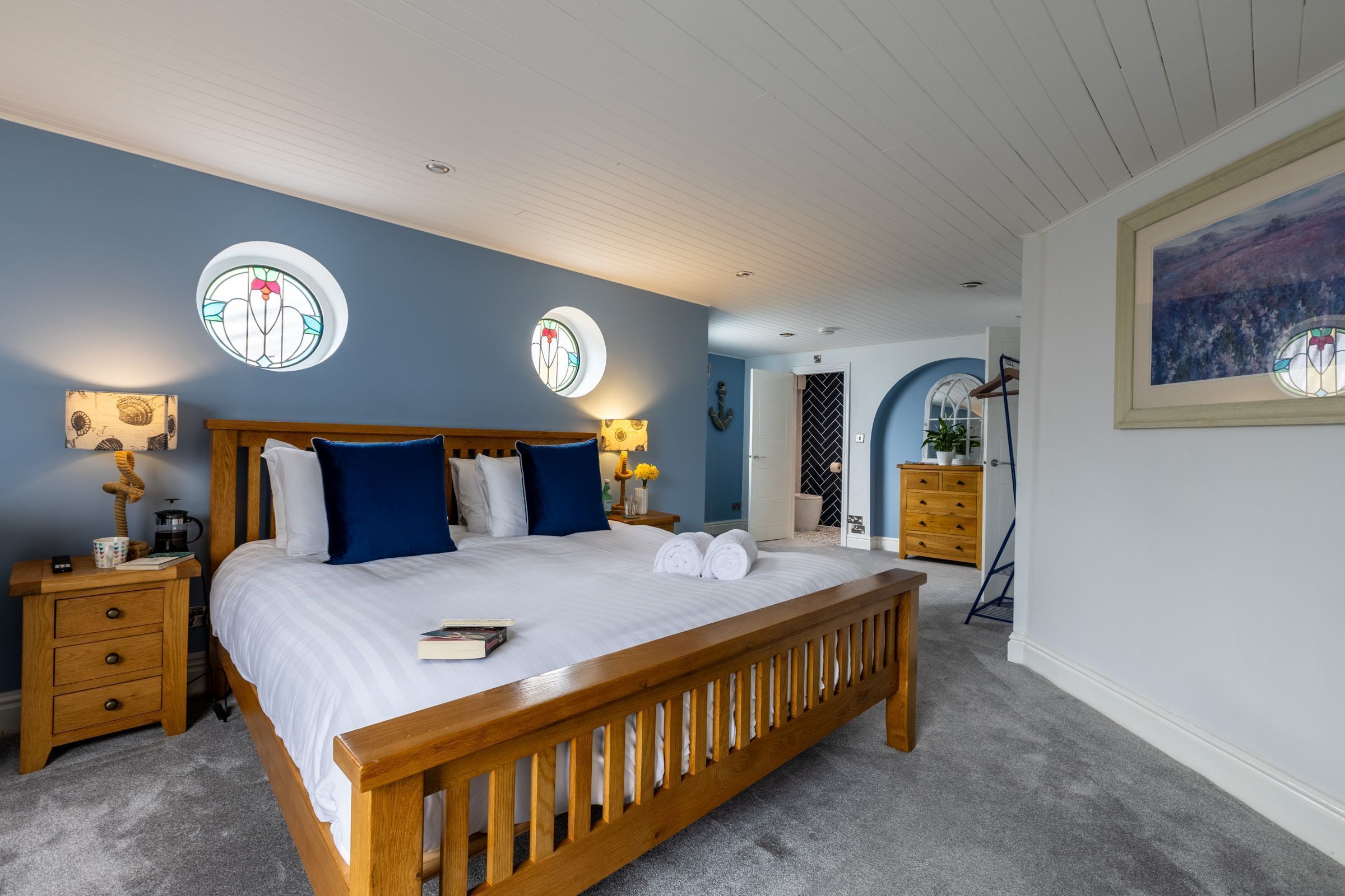 5 bedrooms, iron/ironing board, travel cot, free WiFi