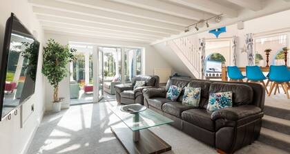 Coed y Llan: Countryside Retreat in Llanfaelog | Managed by Anglesey Holiday Lettings