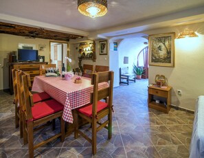 Departamento | Área de sala de estar | Televisión de pantalla plana 