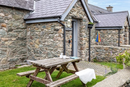 Bwthyn Dwynwen: Rustic Pet-Friendly Cottage in Aberffraw | Managed by Anglesey Holiday Lettings