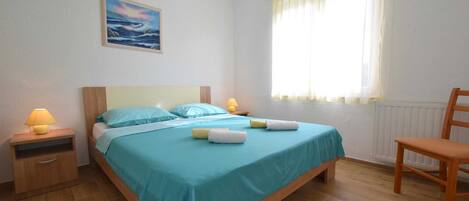 1 soverom, wi-fi (inkludert) og sengetøy