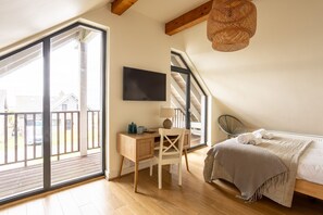 3 soverom, strykejern/-brett, reiseseng for barn og wi-fi (inkludert)