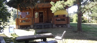 Close to the beach, quiet located Blockhouse