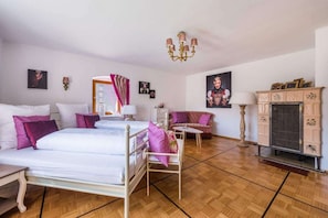 6 bedrooms, iron/ironing board, travel cot, WiFi - Mansion Hofgut Bärenschlössle 1- Exceptional and luxurious holiday (Freudenstadt)