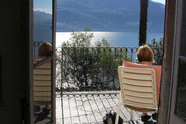Ausblick auf die grosse Sonnenterasse