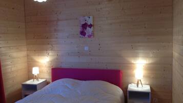 3 Schlafzimmer, Bügeleisen/Bügelbrett, WLAN, Bettwäsche
