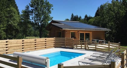 CHALET LUXE PISCINA PRIVADA se calienta hasta finales de octubre