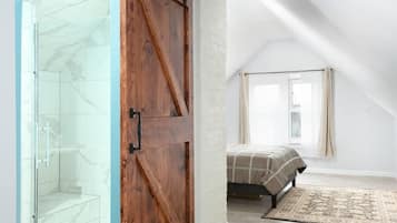 2 slaapkamers, een strijkplank/strijkijzer, wifi, beddengoed