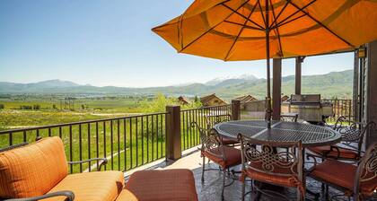 Impresionantes vistas!OTOÑO COLORES ESPECIAL!7 bd/5 ba/Gamerm/Playrm/Walk sótano