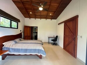 2 chambres, accès au Wi-Fi (inclus), literie fournie