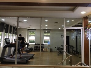 Fitness facility - City View Condo Homestay @ the ♥ of Ortigas Center (Ortigas Center)