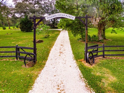 Countryside Loft. Fairhope. 17 acres. 15min-downtown F'hope. 35min-Gulf