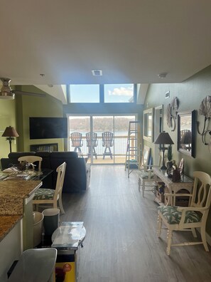 TV, fireplace, DVD player