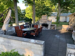 Outdoor dining - Home on Lake Shafer with 120 Ft Waterfront (Monticello)