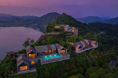 Conrad Hangzhou Tonglu