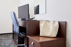 羽绒被、特色装修、特色家居、办公桌