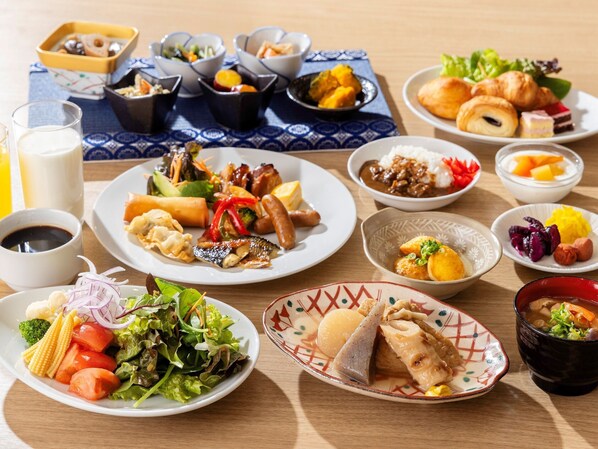 Dagelijks ontbijtbuffet (JPY 1700 per persoon)