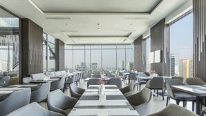 Ảnh chưa phân loại, 5 trong số 55 ảnh, nút