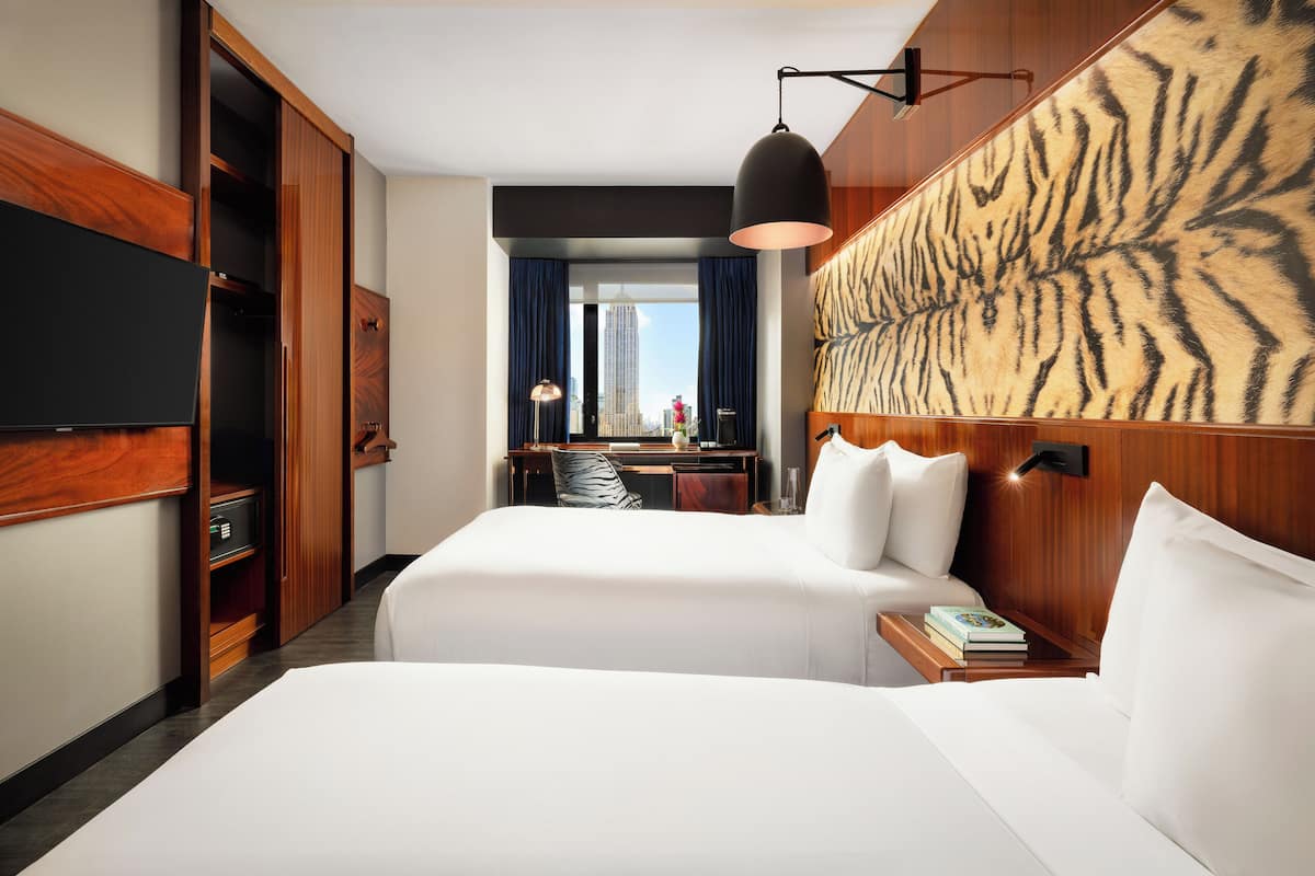 In-room safe, desk, soundproofing, iron/ironing board