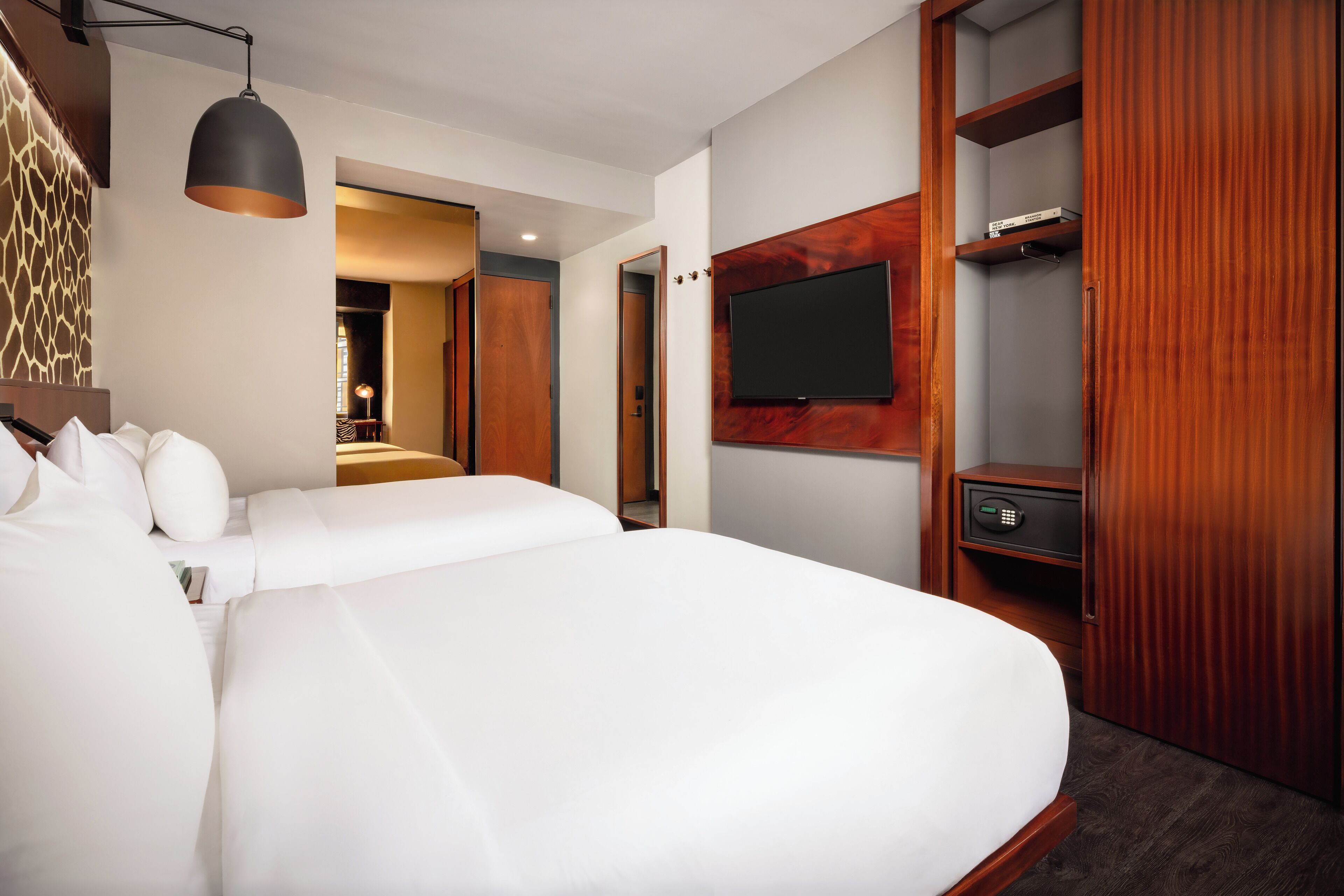 Deluxe Room, 2 Double Beds