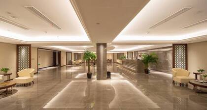 Changshu Skyline Cloud Hotel