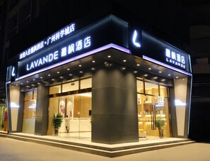 Exterior detail - Lavande Hotel Jun Ye Rd Branch (Guangzhou)