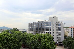 Exterior detail - Lavande Hotel Jun Ye Rd Branch (Guangzhou)