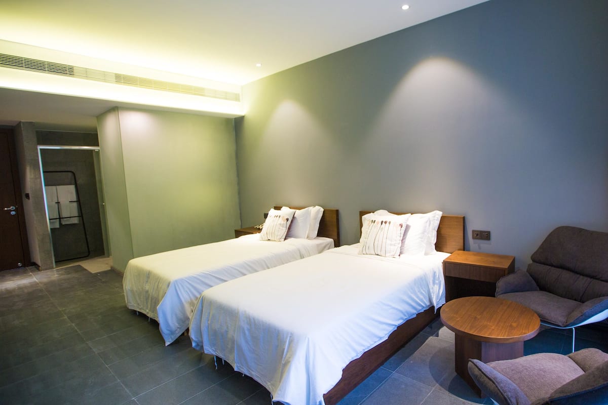 Classic Twin Room, Mountain View