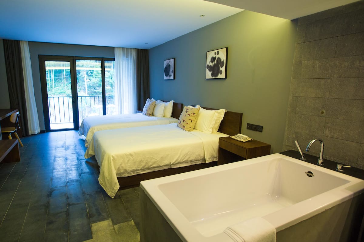 3 Bedrooms Suite